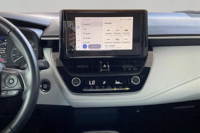 Used 2025 Toyota Corolla SE FWD image 9
