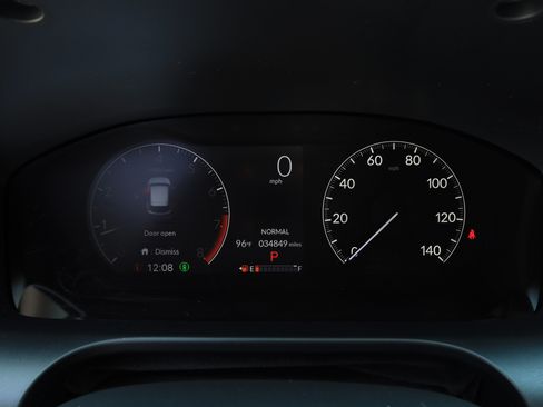 Used 2024 Honda HR-V LX image 25