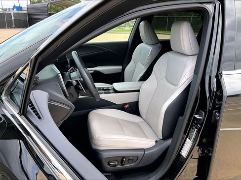 Used 2025 Lexus RX 350 Premium Plus w/ Convenience Package image 8