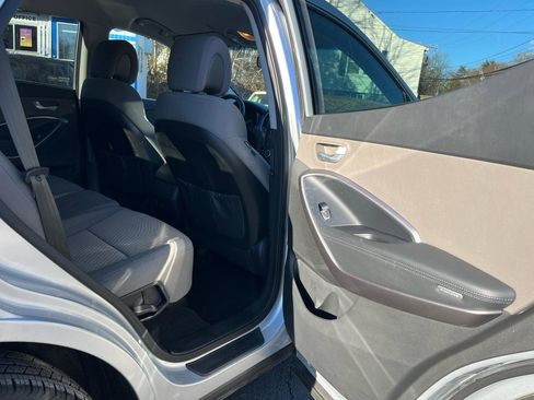 Used 2015 Hyundai Santa Fe Sport image 19