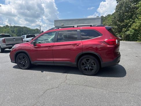 Used 2023 Subaru Ascent Onyx Edition AWD/4WD image 4