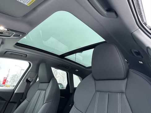New 2025 Audi Q5 Premium Plus image 22