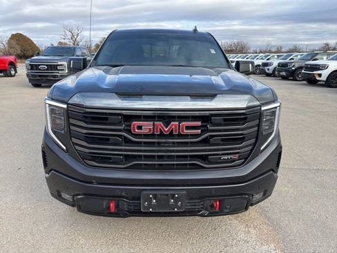 Used 2023 GMC Sierra 1500 AT4 w/ Technology Package image 2