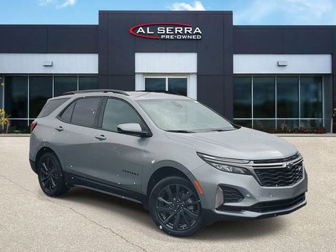 Certified 2023 Chevrolet Equinox RS image 1