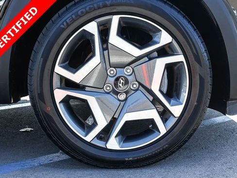 Used 2023 Hyundai Palisade Limited FWD image 9