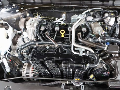 Used 2024 Nissan Altima 2.5 SV image 28