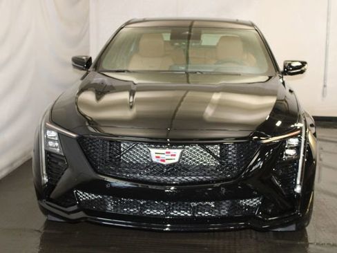 New 2026 Cadillac CT5 V w/ Platinum Package AWD/4WD image 3