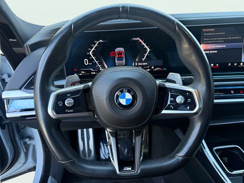 Used 2023 BMW 740i w/ Parking Assistance Package RWD image 17