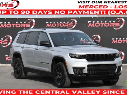 Used 2024 Jeep Grand Cherokee L Laredo