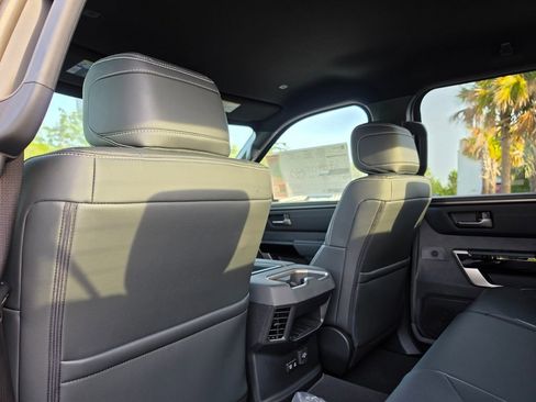 New 2026 Toyota Tundra Limited AWD/4WD image 28