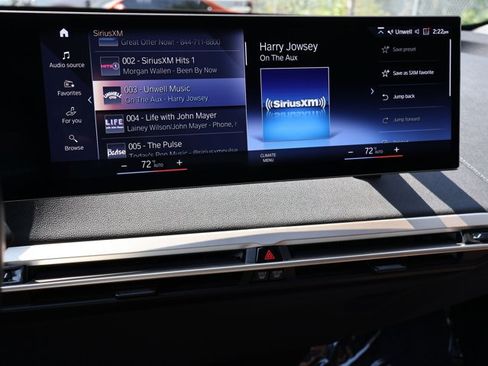 Used 2023 BMW iX xDrive50 AWD/4WD image 16