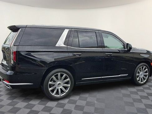 Used 2024 Cadillac Escalade Premium Luxury Platinum AWD/4WD image 8