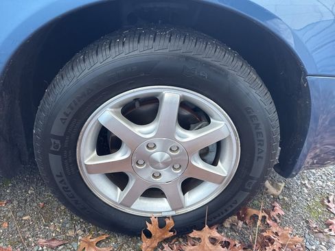 Used 2002 Mercury Sable LS Premium image 6