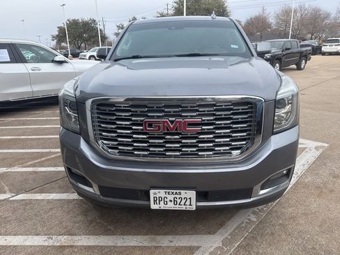 Used 2018 GMC Yukon Denali image 5