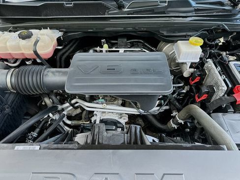 Used 2023 RAM 1500 Big Horn AWD/4WD image 31