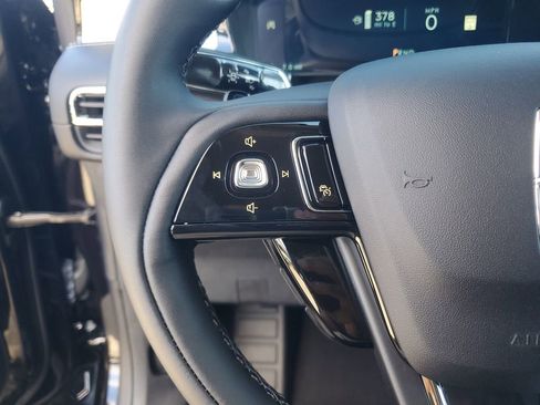 New 2026 Lincoln Corsair Premiere FWD image 24
