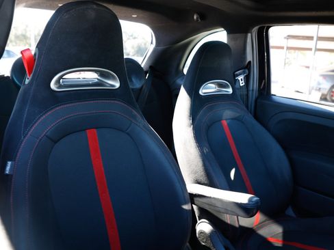 Used 2012 FIAT 500 Abarth image 16