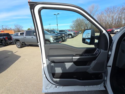 Used 2026 Ford F350 XLT w/ XLT Premium Package image 13