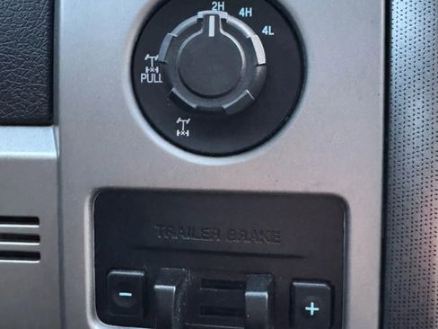 Used 2010 Ford F150 Raptor AWD/4WD image 27
