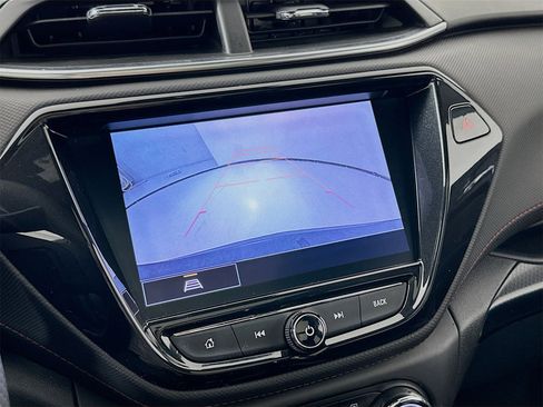 Used 2021 Chevrolet TrailBlazer RS w/ Sun and Liftgate Package image 14