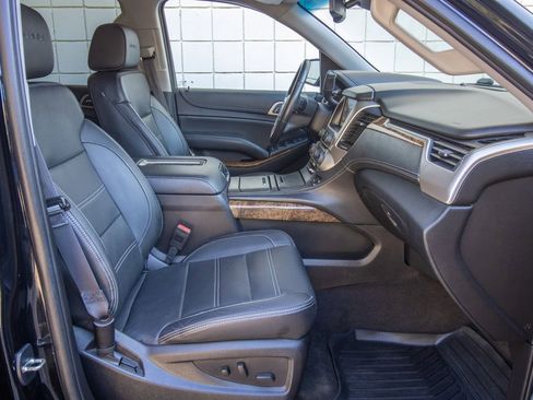 Used 2015 GMC Yukon Denali w/ Premium Package image 25