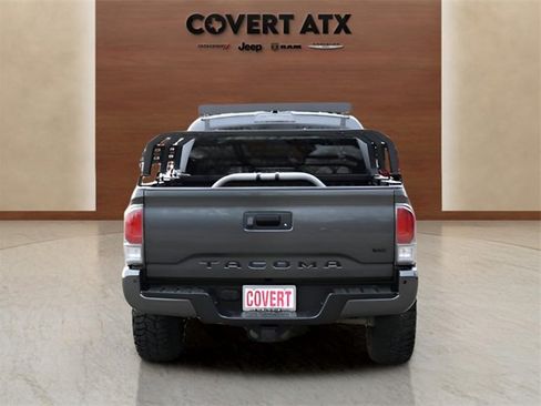 Used 2023 Toyota Tacoma TRD Off-Road image 4