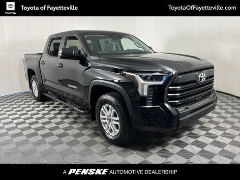 Used 2024 Toyota Tundra SR5 w/ SR5 Convenience Package AWD/4WD image 15