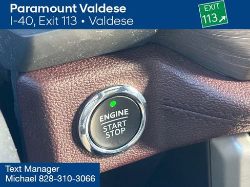 Used 2024 Ford Expedition Limited image 18