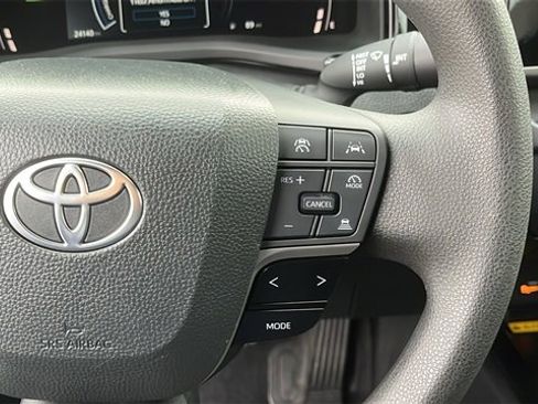 Certified 2025 Toyota Camry LE image 13