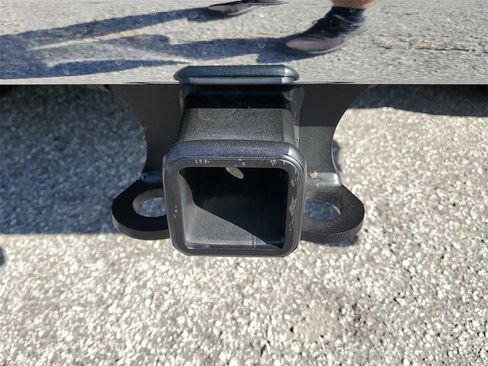 New 2025 GMC Sierra 2500 SLT w/ SLT Premium Package image 10