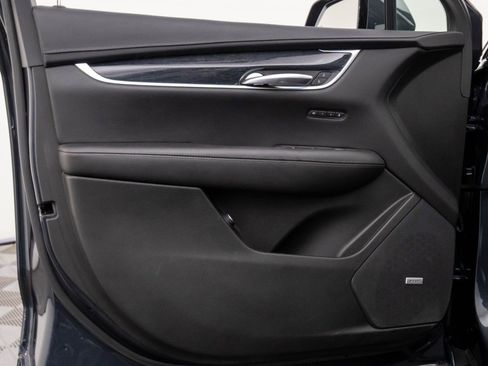 Certified 2022 Cadillac XT5 Premium Luxury image 15