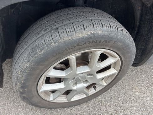 Used 2021 Jeep Renegade Limited image 7