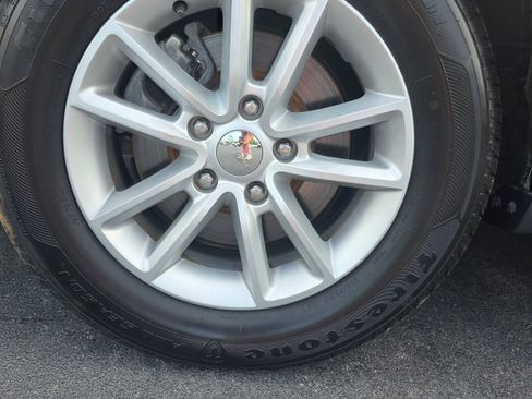 Used 2018 Dodge Grand Caravan SXT FWD image 22