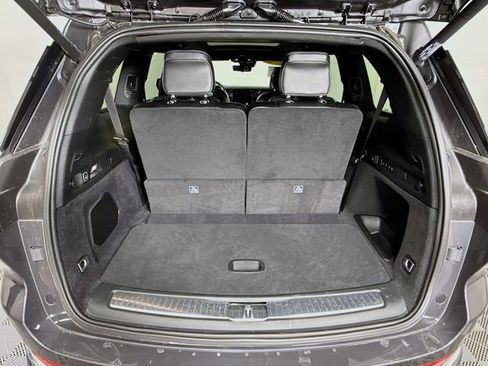 Used 2024 Jeep Grand Cherokee L Overland w/ Advanced Protech Group III image 26