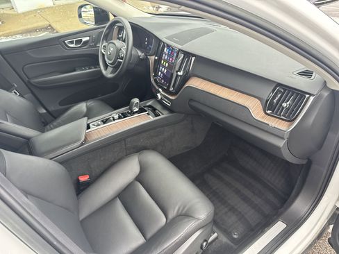 Used 2023 Volvo XC60 B5 Plus w/ Climate Package image 30