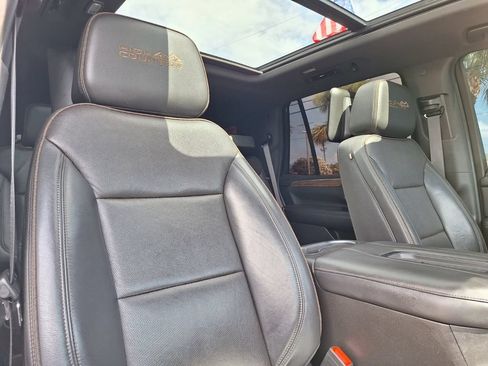 Used 2021 Chevrolet Tahoe High Country RWD image 31