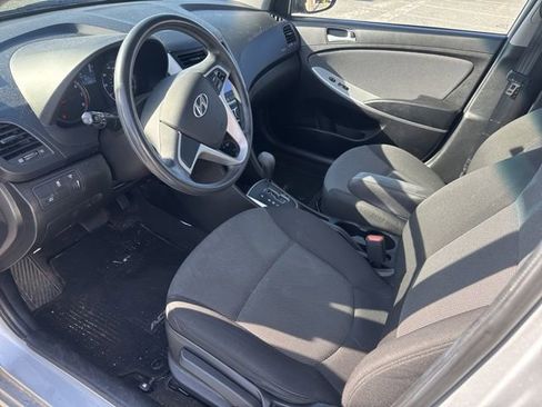 Used 2014 Hyundai Accent GS image 10