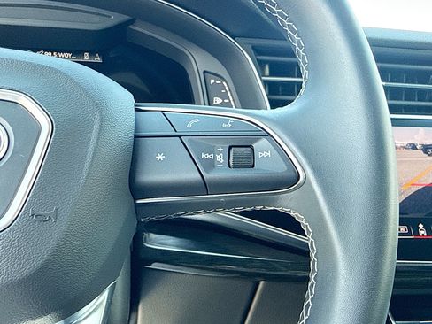 Certified 2025 Audi Q7 3.0T Prestige w/ Prestige Package image 38