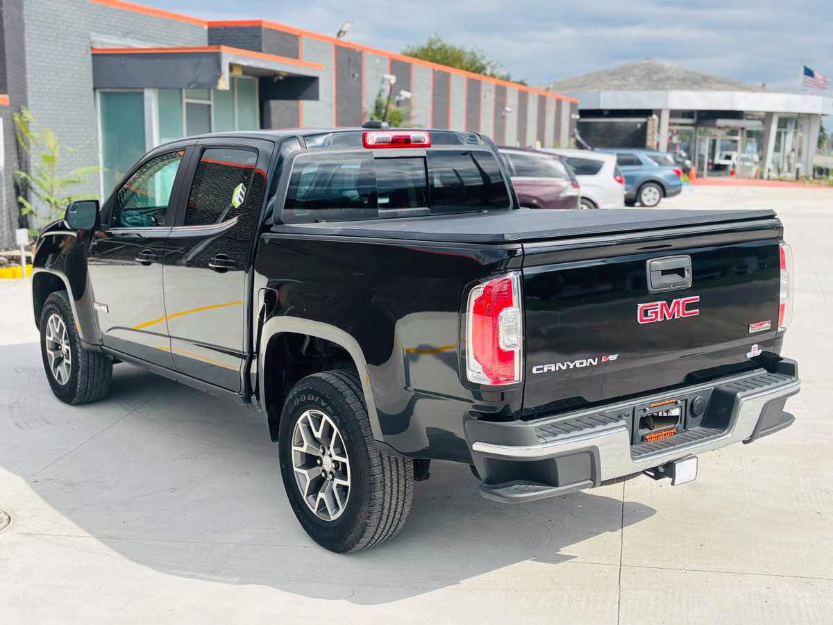Used 2019 GMC Canyon All Terrain w/ Trailering Package AWD/4WD image 14