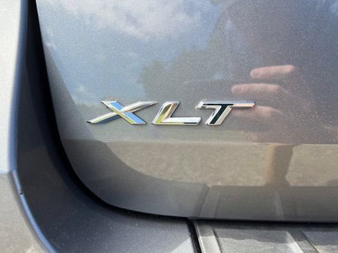 Used 2023 Ford Explorer XLT w/ Equipment Group 202A AWD/4WD image 40