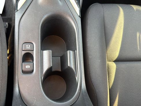 Used 2023 Toyota Corolla LE image 14