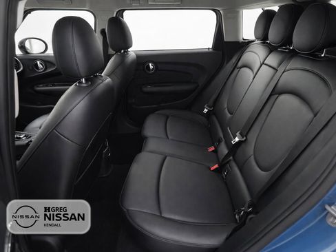 Used 2017 MINI Cooper Clubman ALL4 image 9