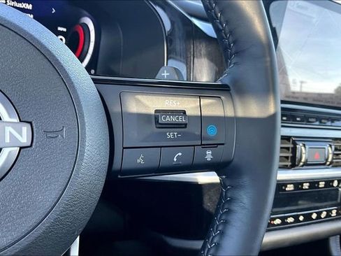 Certified 2024 Nissan Pathfinder Platinum w/ Cargo Package image 11