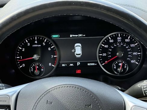 Used 2020 Kia Telluride SX w/ SX Prestige Package image 20