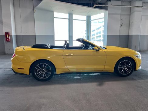 Used 2017 Ford Mustang Premium RWD image 12