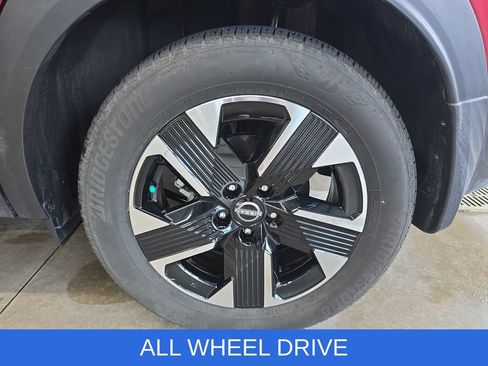 Used 2025 Nissan Kicks SV AWD/4WD image 33
