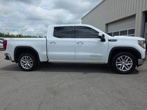 Used 2019 GMC Sierra 1500 SLT w/ SLT Premium Package AWD/4WD image 4