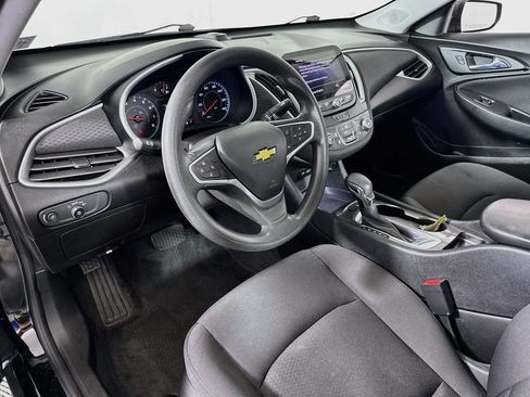 Used 2022 Chevrolet Malibu LS FWD image 9