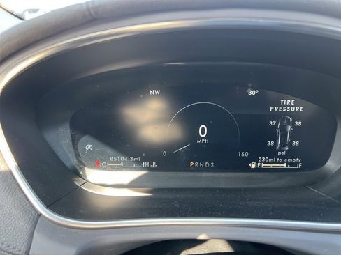 Used 2020 Lincoln Nautilus Reserve image 27