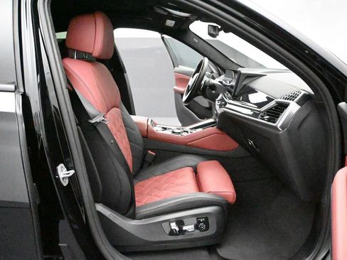 Used 2024 BMW X6 xDrive40i w/ Executive Package AWD/4WD image 19